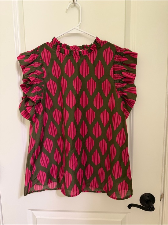J.Marie Tops - J. Marie Women’s Olive Green and Fuchsia Ruffle Sleeve Blouse